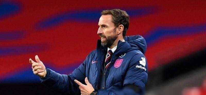 曼联老队长伤退未来队长有望周末回归