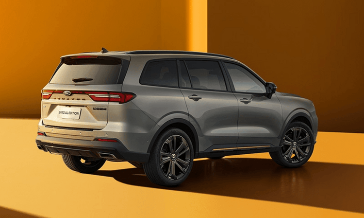 福特新领裕黑曜倾橙版:展现出大胆而富有科技感的外观_搜狐汽车_搜狐