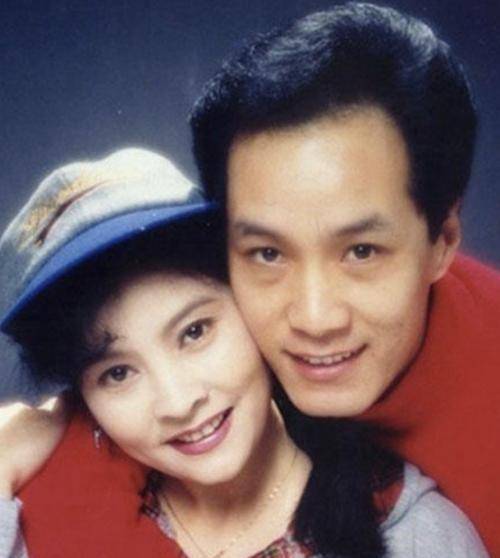 原创宠妻狂魔冯远征疼爱妻子甘愿丁克如今61岁直言后悔