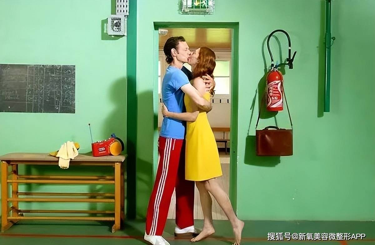 fbb险复出靠着脸在江山在的她这回的人设居然是伏弟魔