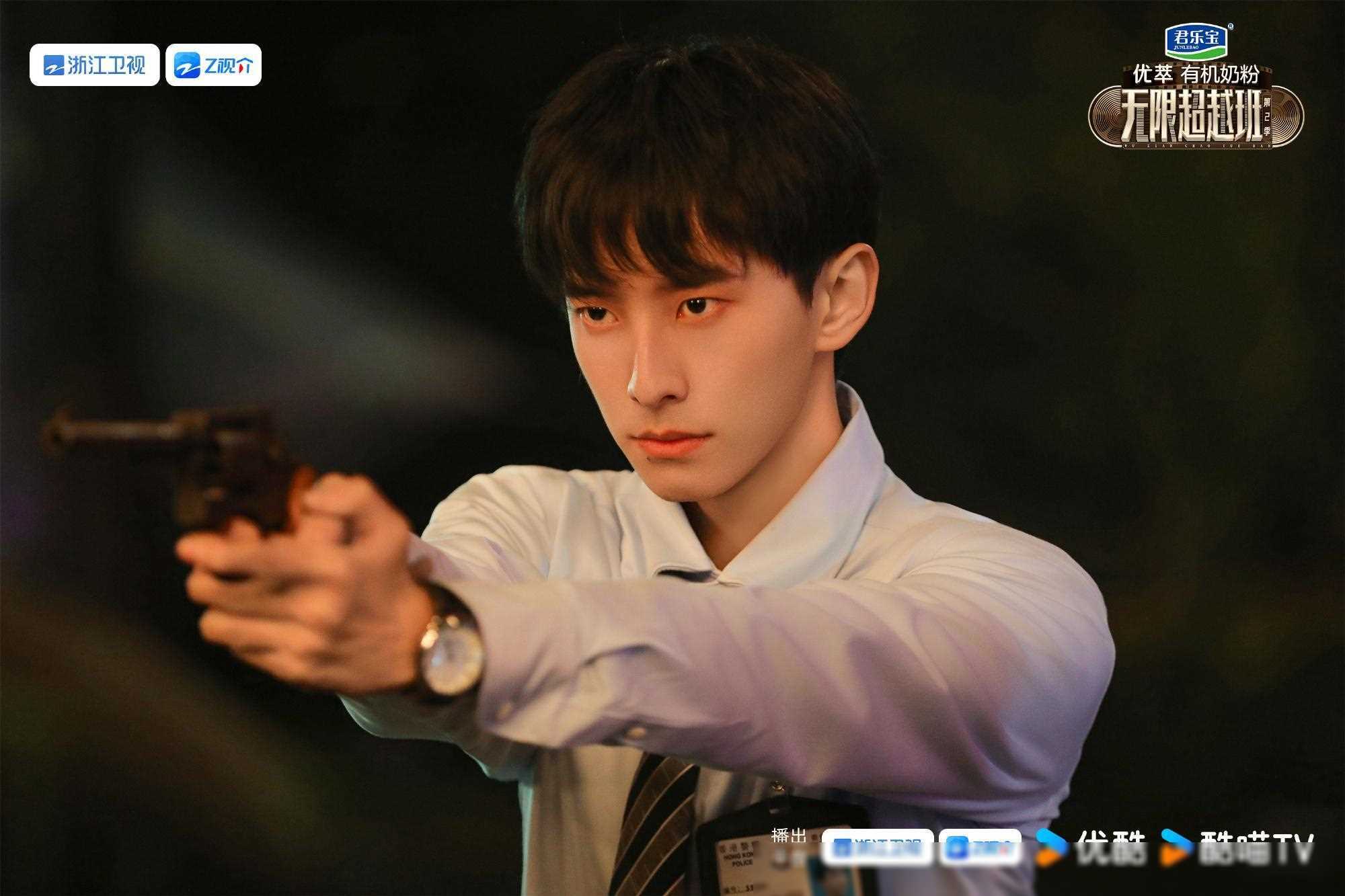 参加《无限超越班》锦超频上热搜:坦言无法接受混饭