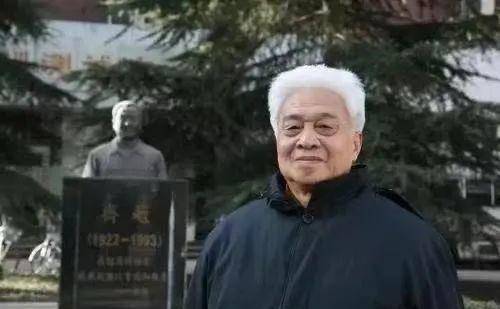 原创李瑞英儿子坠楼仍坚守岗位工作28年0失误却在退休时惹众怒