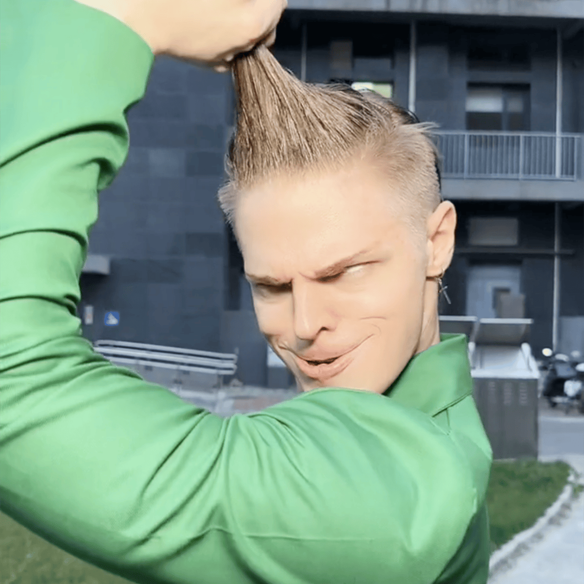 原创网红芮丹尼自曝加入中国籍娶小5岁娇妻不用彩礼最后结果亮了