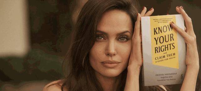 安吉丽娜朱莉公开谈论前夫布拉德皮特上热搜我很伤心