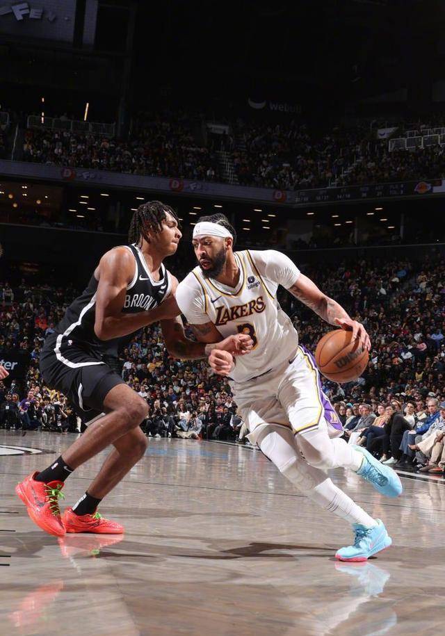 nba东西部球队交锋:跨区域对决的魅力与挑战_篮球_球迷_球员