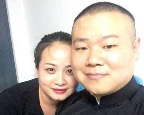 岳云鹏给5个姐姐买车买房把普通妻子当宝弟弟却在农村种地