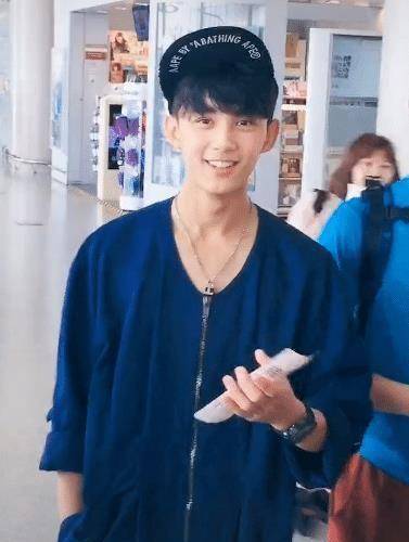 原创原创吴磊穿大码连体衣太帅气全网都在好奇他想上厕所怎么办