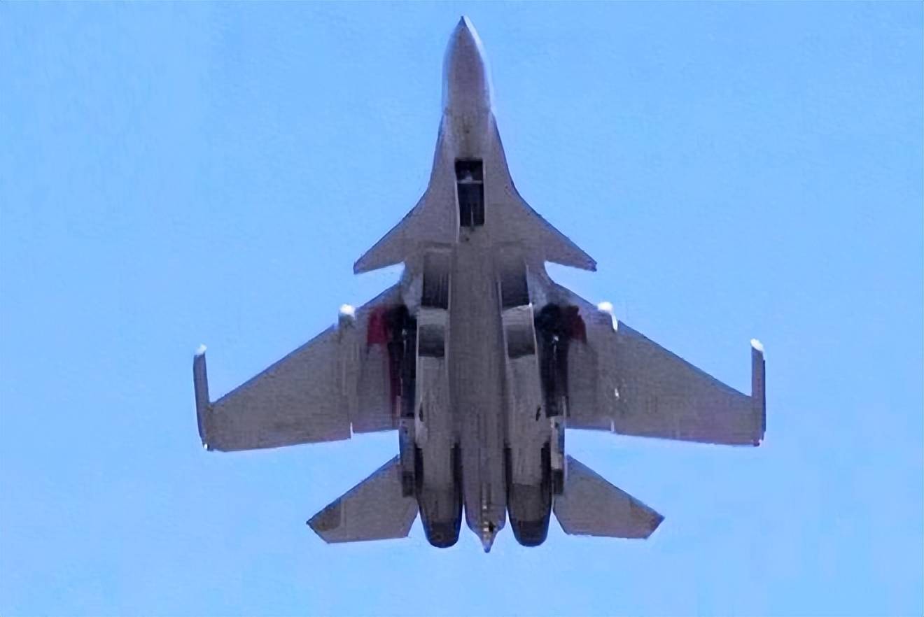 23海军节海试_直升机_航母_中国