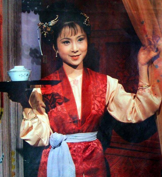 红楼梦婢女因回头看穷书生就成为人上人可惜这富贵并不长久