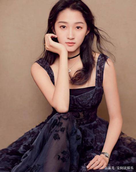 原创关晓彤真人长这样当看到央视照妖镜中的她难怪鹿晗稀罕