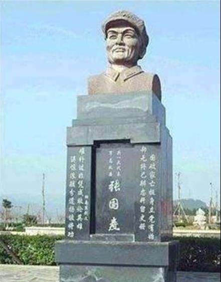 原创此中将身怀朱砂掌绝技当过和尚的一等甲级残废用鞋底抽张国焘