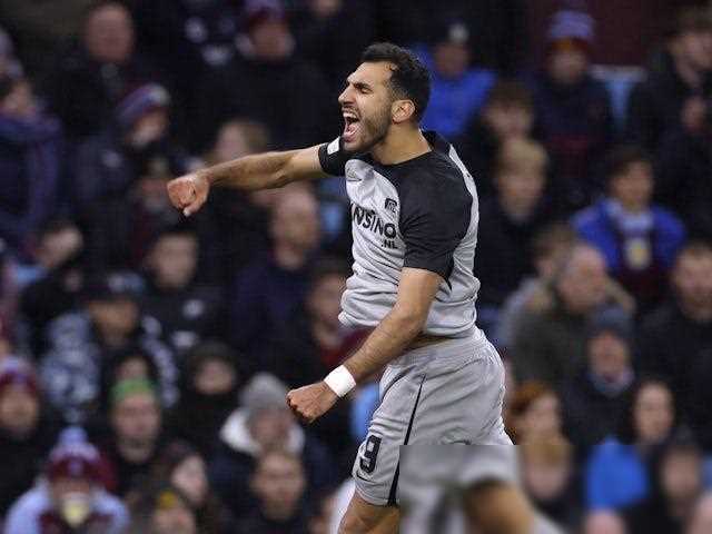 荷甲赛事海伦芬pk特温特乌德勒支兹沃勒争夺晋级资格