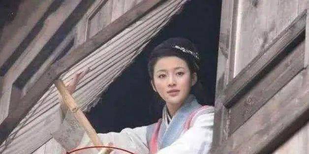 原创原创史上最尴尬的穿帮镜头迪丽热巴我忍了关晓彤这个太明显了吧