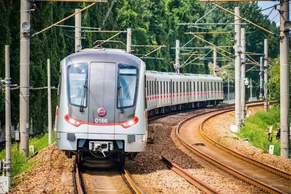 上海第一条开通运营的地铁,是它……_宝山区_公园_文化