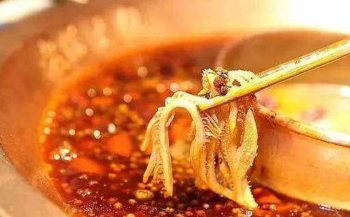 重庆空运食材,无任何添加,本色黄喉.刨肉,久煮不烂,涮五秒即可食用.