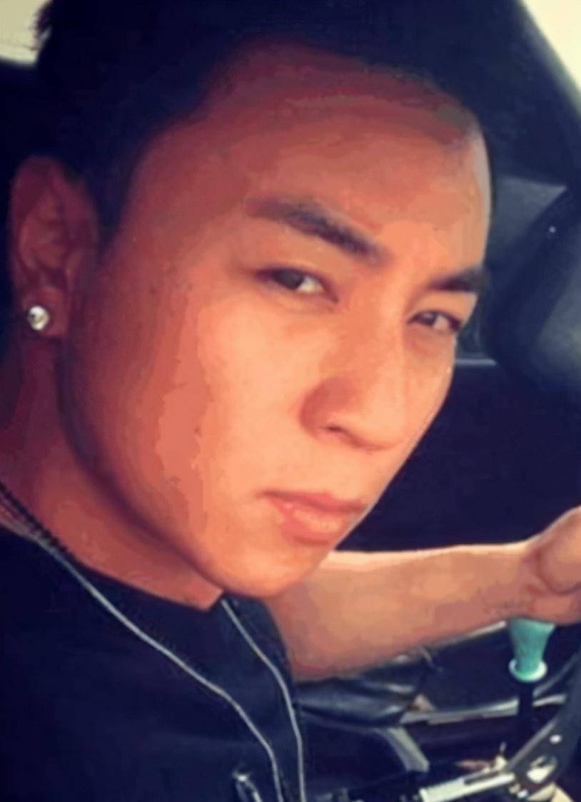 曾是"笑林小子"郝劭文,被母亲"坑"多年,现做街头吃播_郝绍文_郝少文