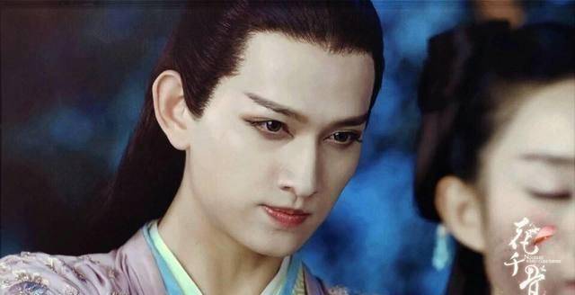 值得一提的就是《花千骨》杀阡陌了,他的扮演者是马可,一个比女人还