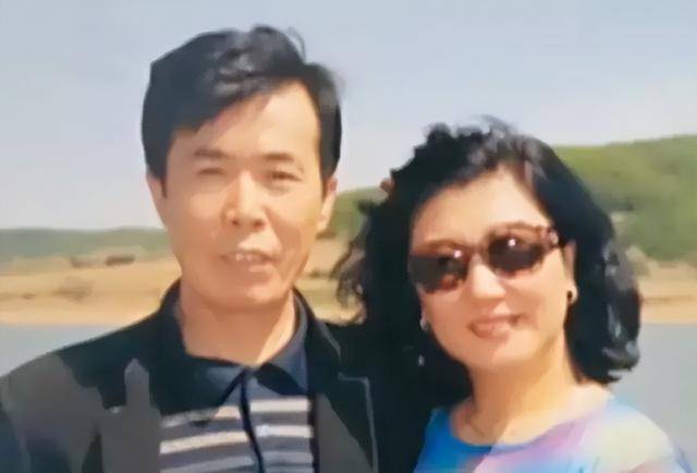 两人之后的合作的作品确实是越来越好,何庆魁也是步步高升,事业红红