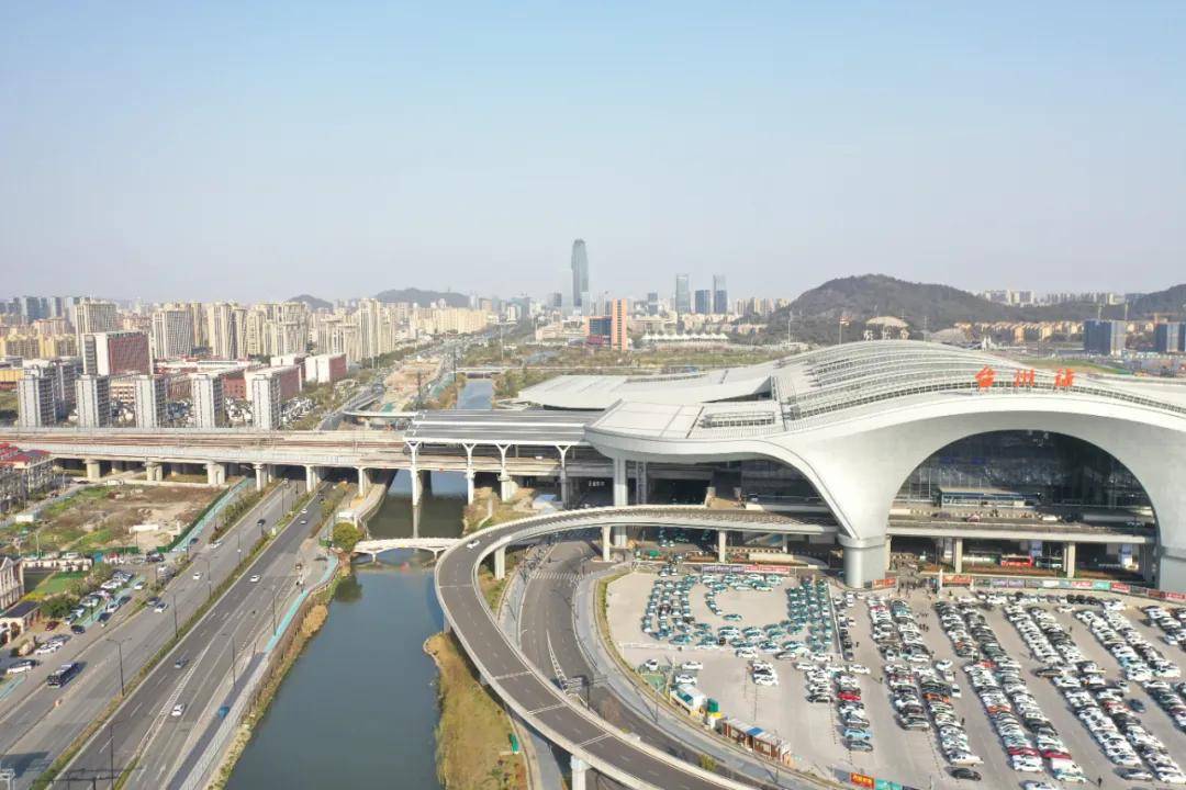 椒江高铁站图片