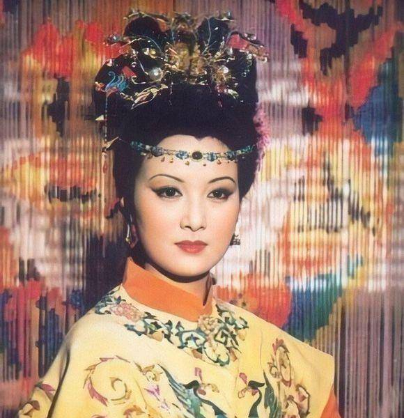 原创贾探春最后做了王妃想太多她真正的夫家写在第七十二回