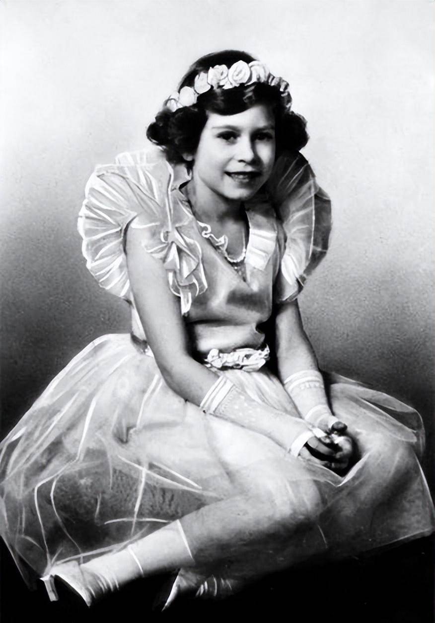 温莎六美之玛丽娜公主英王室最后的蓝血儿媳结婚8年守寡