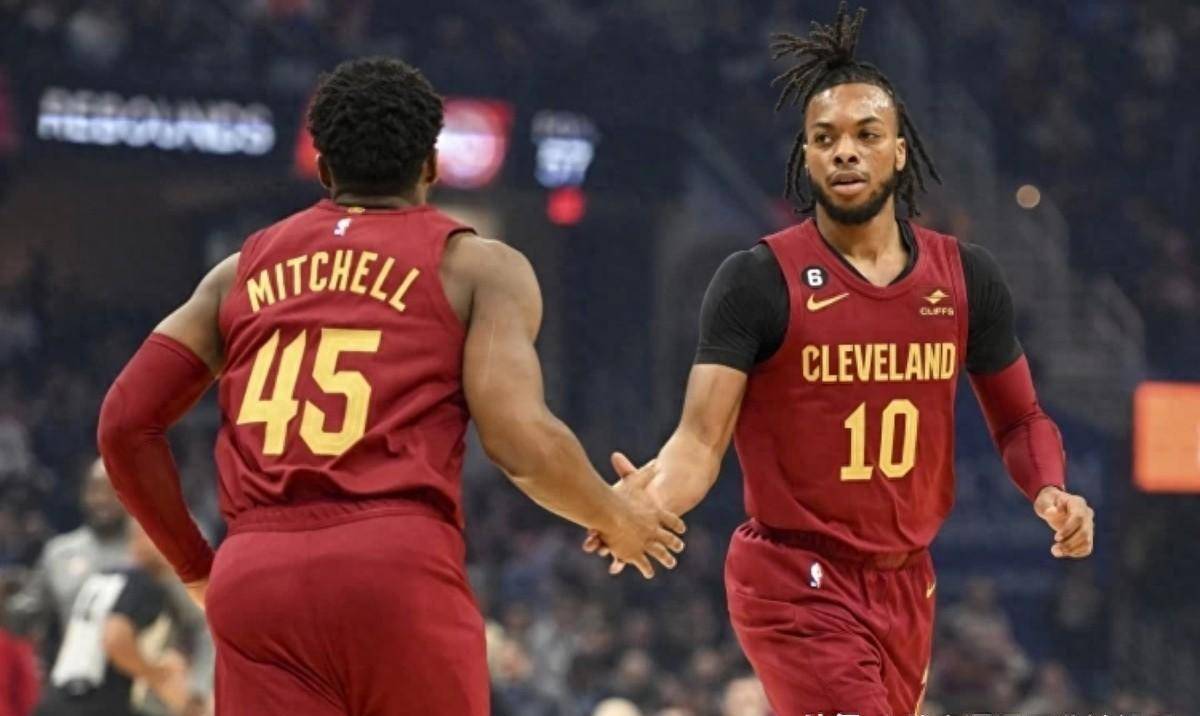 不夺冠就离队!26 5 6巨星将花落谁家?_多诺万