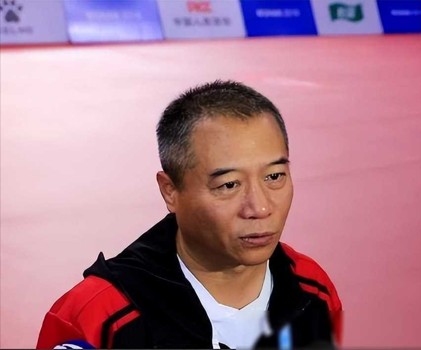 乒坛王涛:从少将到爱的家庭,感谢蔡振华引路_乒乓球_训练_北京