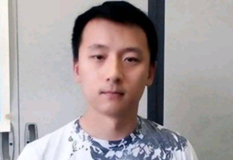 原创神童尹希12岁考入中科大公费留学哈佛学成不愿回国还口出狂言