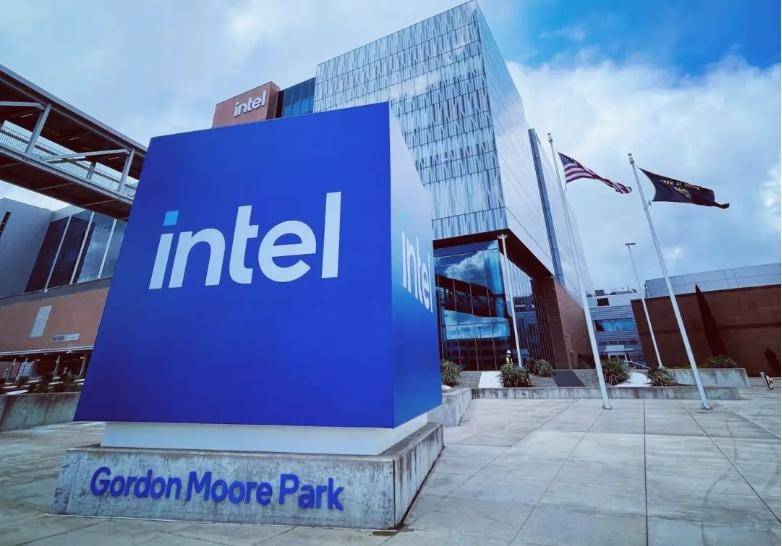 英特尔,巨亏880亿,豪赌明天_intel_工艺_芯片