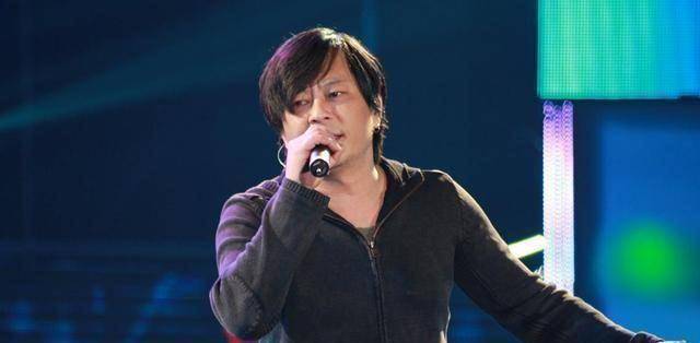 原创出名前周杰伦在做服务员李宗盛读了7年才毕业而他更是艰辛