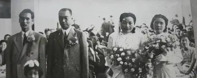 原创生孩子当天丈夫再娶后被求复合原配的8个字让郁达夫彻底死心