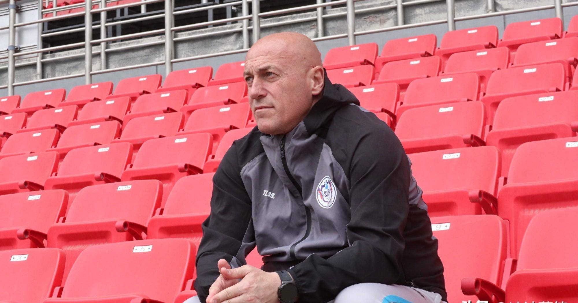 原创时隔14天石家庄功夫官宣扬戈维奇任主帅上任当天迎6分之战