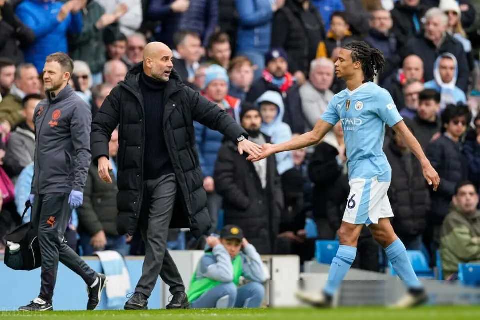 原创福登戴帽逆转复仇曼城无锋战术击溃维拉