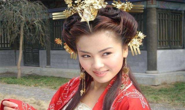 她们同嫁帝舜,为夫君成就千古美名,死后坟墓却被秦始皇所毁_娥皇女英