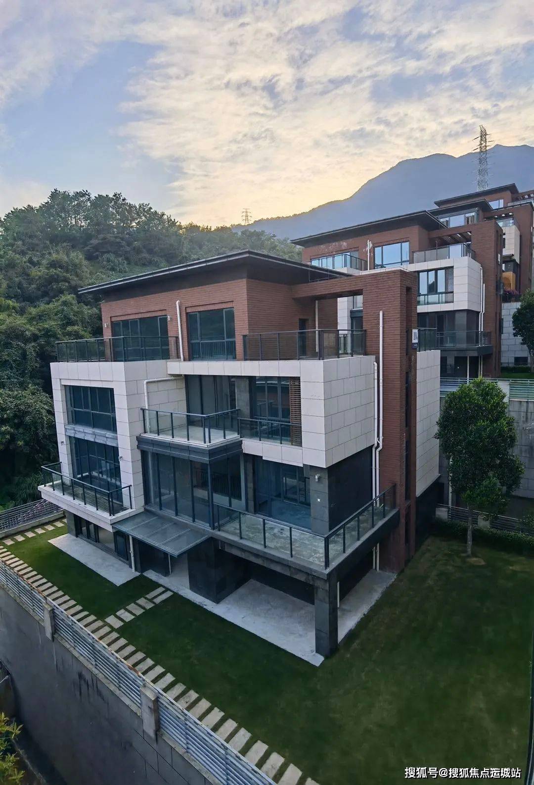 半山半海深圳半山半海首页网站丨半山半海房价户型地址详情