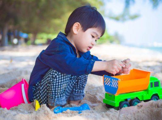 更多尊贵华丽大气格局的男孩名字景妍,梦烟,悦娇,珂瑄,筱西馨雅,逸蓉