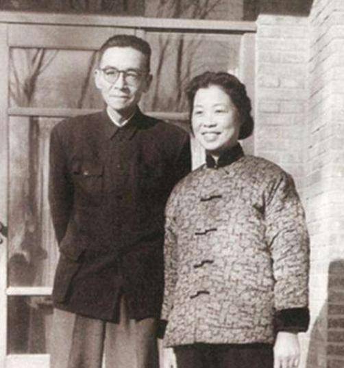 她立马离婚,丈夫出狱她又闹复合,丈夫:我不是太监_林洙_梁思成_应铨