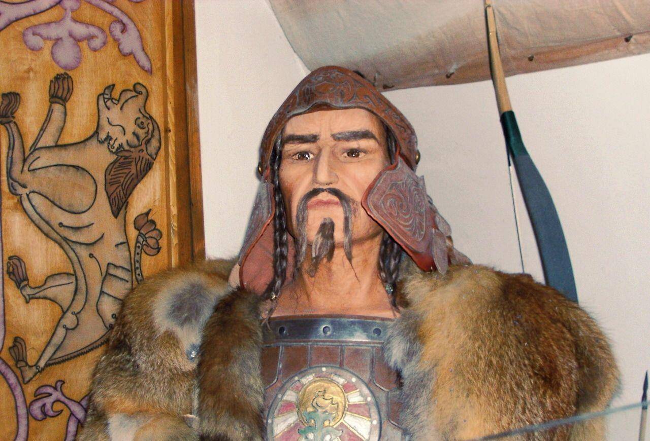 人与罗马帝国对峙期间,阿提拉在12岁时就被送到罗马宫廷当作交换人质