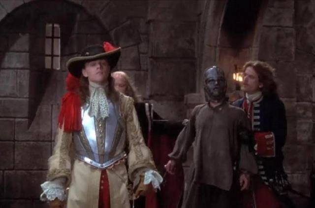 神秘的铁面人被秘密囚禁34年去世后所有痕迹被销毁