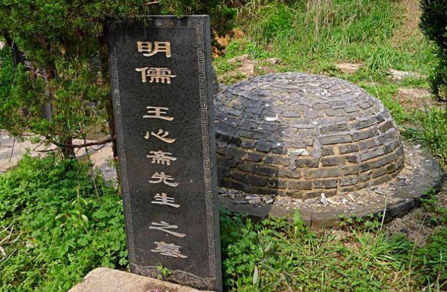 朱棣造反,3位大臣密谈时局,酒馆老板:他们三个只有一个忠臣_解缙