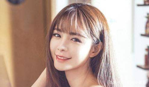 原创沈梦辰17岁选美视频曝光网友吐槽变化太大根本认不出来