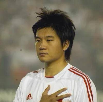 李金羽:不仅仅是颜值,探究国足前锋史上的水平_评价_球员_联赛