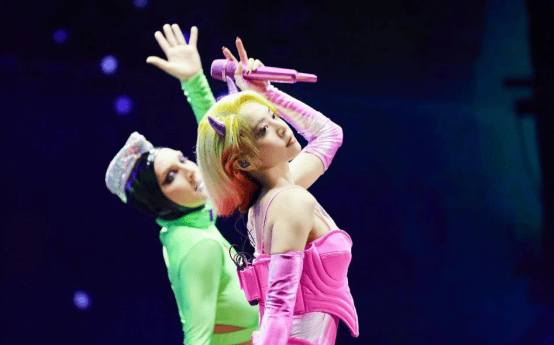 41岁蔡依林的少女线绝了heriian赫伊兰助你如她一般冻龄