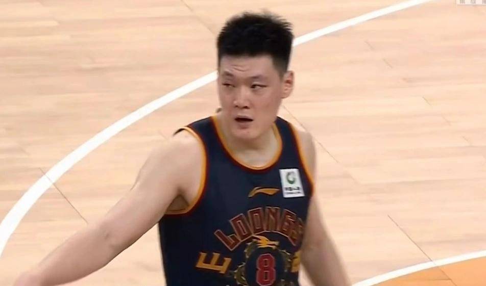 辽宁男篮连扳4分险胜山西张镇麟拿下47分张宁拿下387付