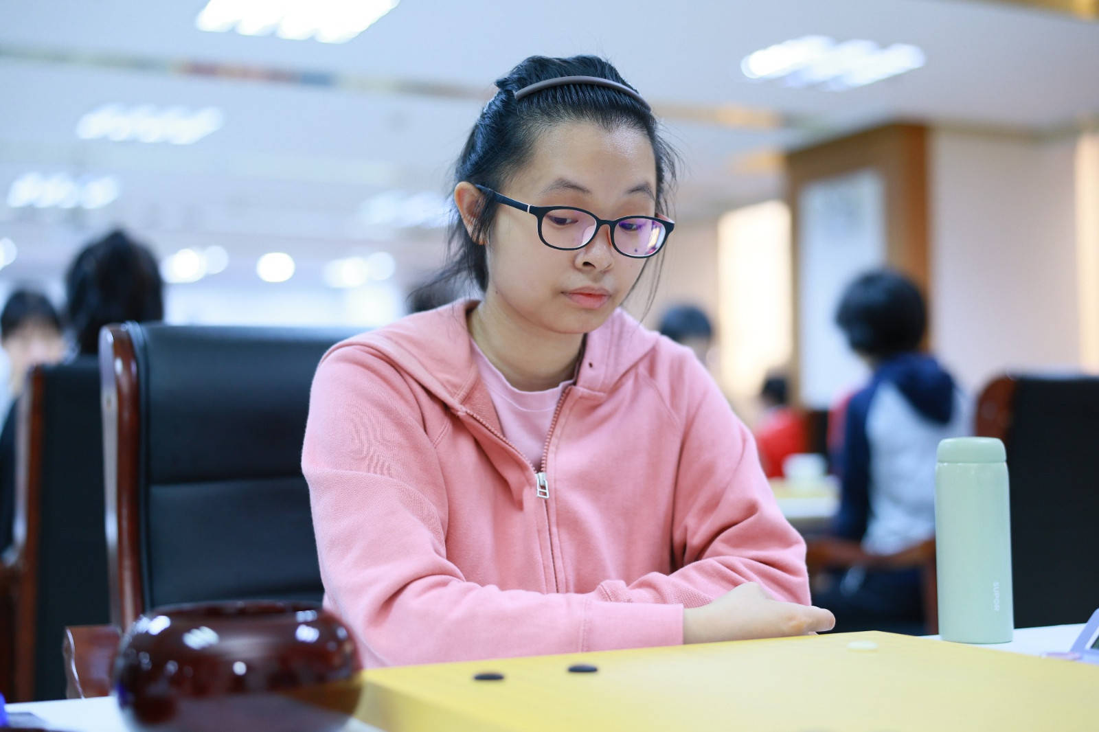 4月7日:利鹏杯新秀决赛3番棋金升珍2-0康材宇