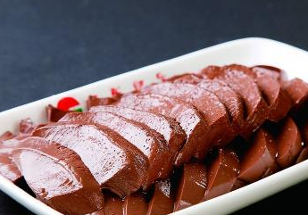 原创这菜要做给家人吃特别是肝不好的人女人吃能改善面色发黄