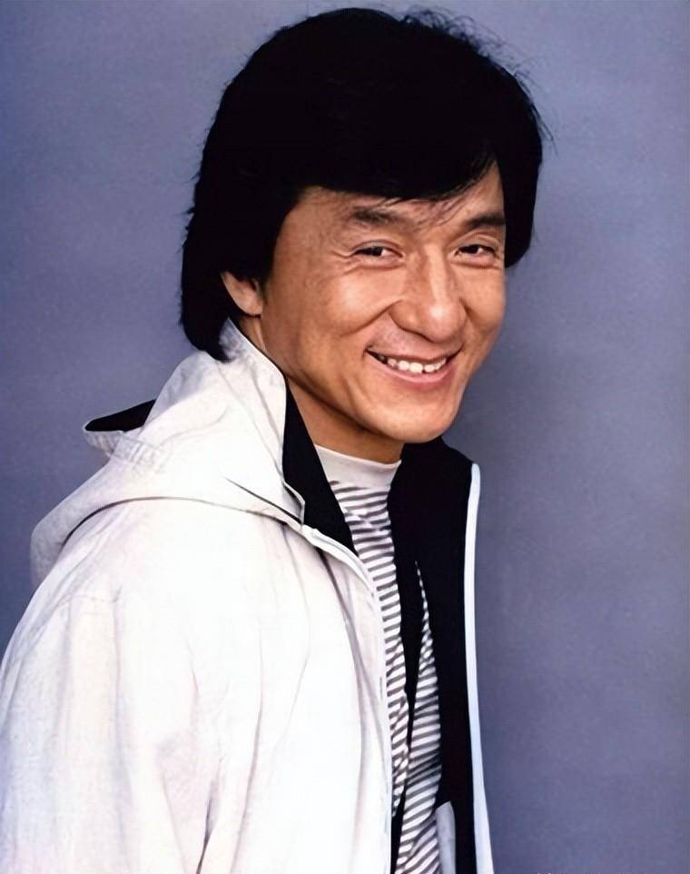 原创林青霞谈成龙他和大嘴在那边跳迪斯科我送了大嘴2个花盆