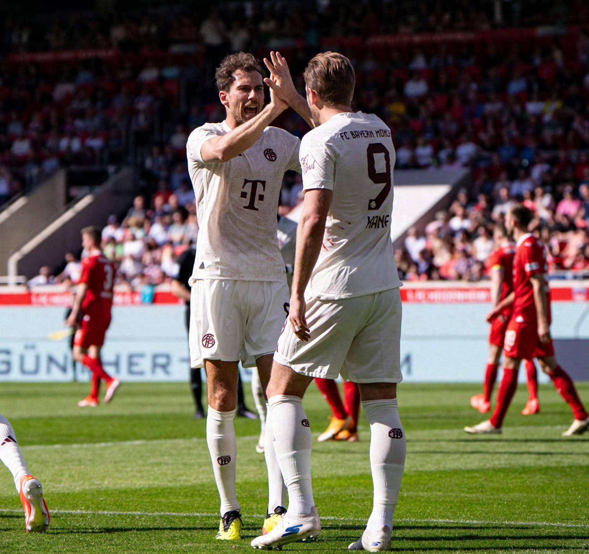 原创足坛悲喜夜拜仁翻车德甲冠军悬念终结曼城42枪手夺榜首