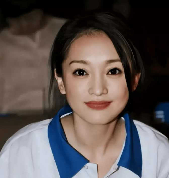 陈坤的儿子已成年容貌半点都不像周迅样子像谁可以认得出吗