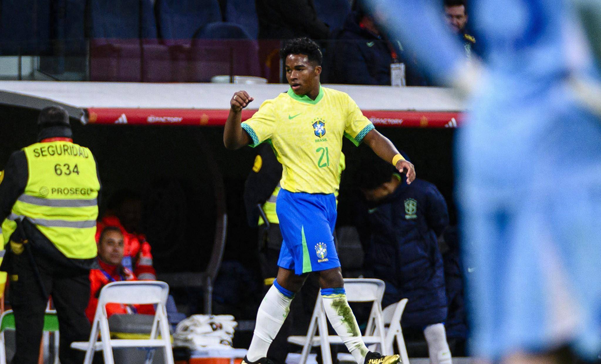 是时候忘掉内马尔了,这位17岁巴西天才或是下一个球王_恩德里克_足球